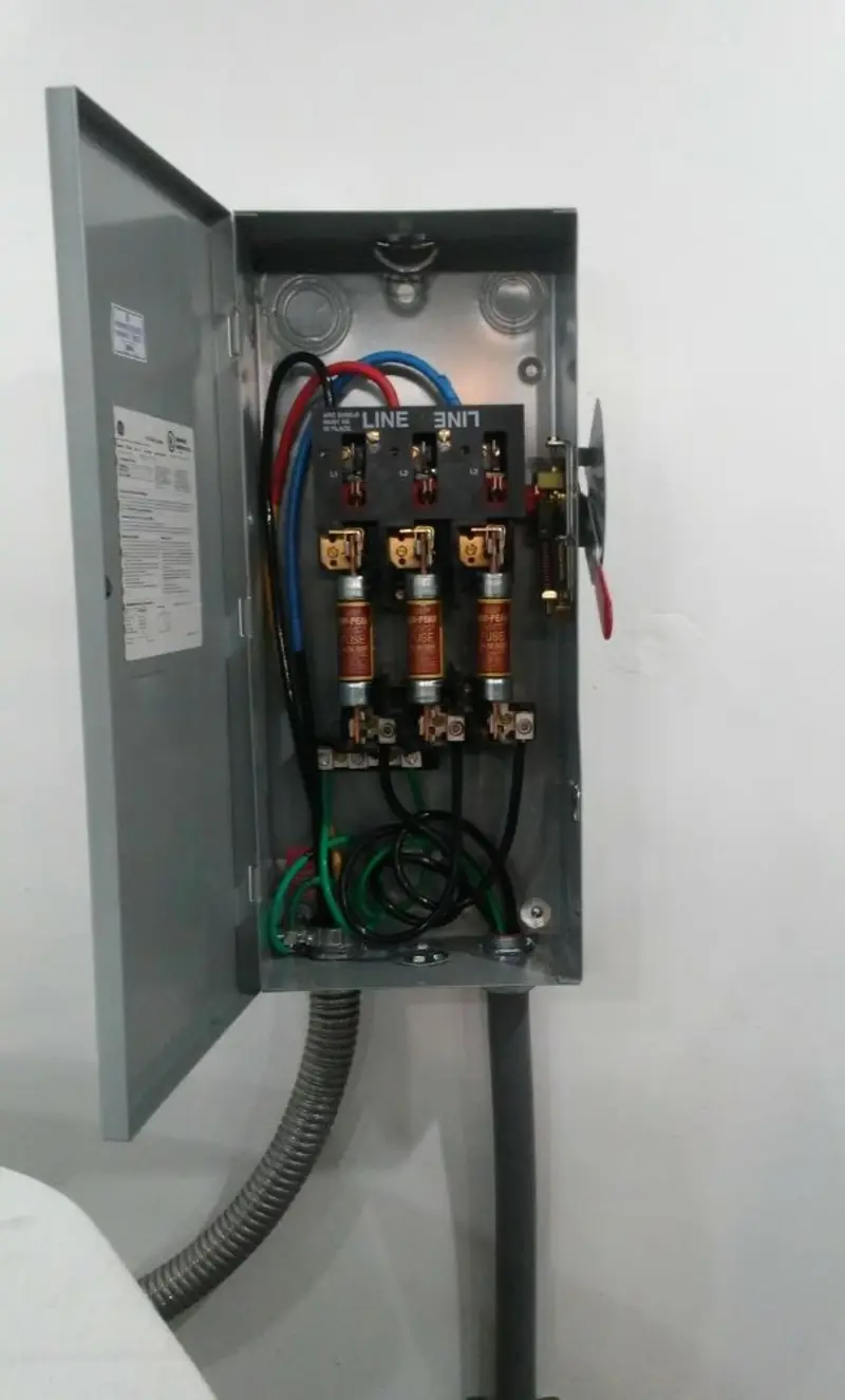 Three-phase disconnect switch installed for Electrical Wiring & Rewiring in Morgan